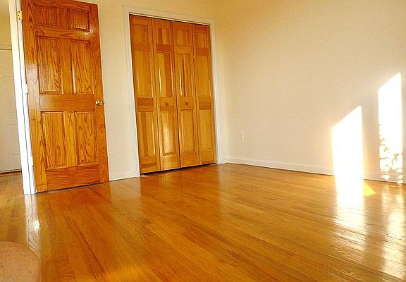 2nd image of 25-16 33rd St #8G