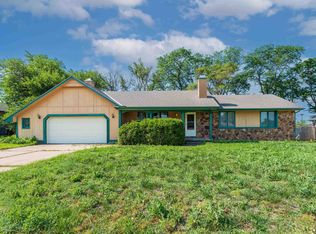 6817 E Bainbridge Rd, Wichita, KS 67226