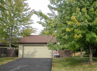 5038 Hawthorne Way #PENTHOUSE 2-U10, Avon, IN 46123