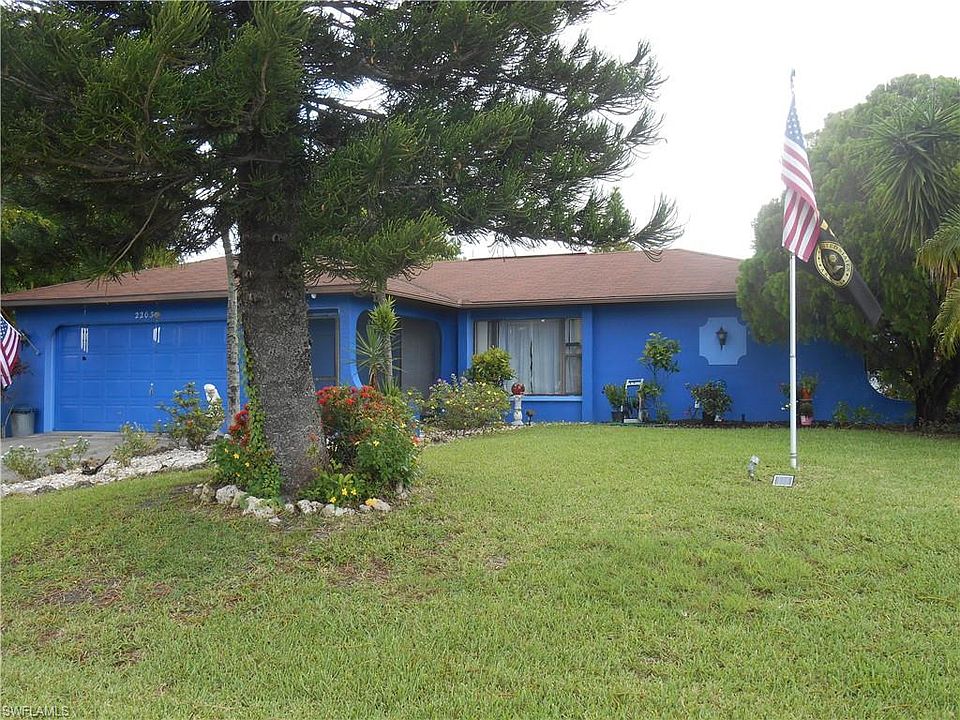 1st image of 2203 SE 6th Ln