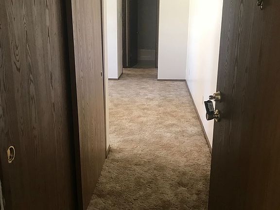 3rd image of 1024 Michaline Dr APT C