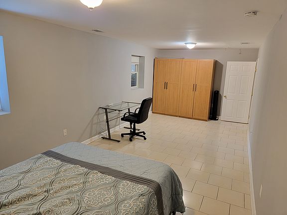 3rd image of 10500 Forest Ave #Basement
