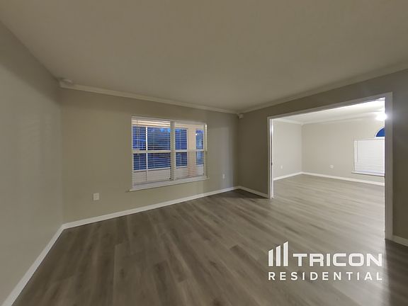 2nd image of 8142 Settlers Creek Cir
