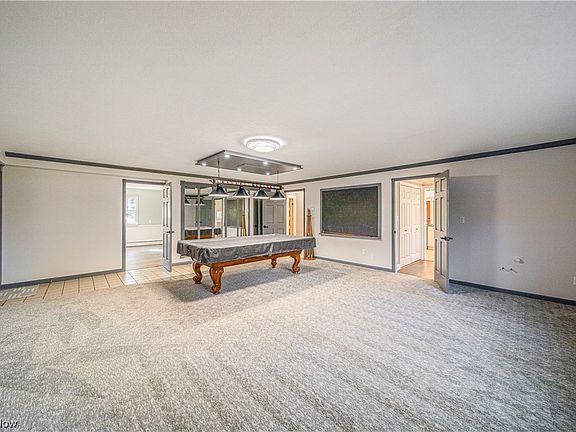 4th image of 4281 Forest Ridge Dr