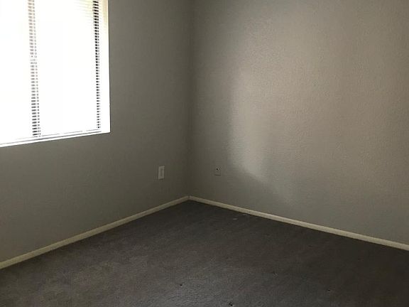 5th image of 3002 N 70th St