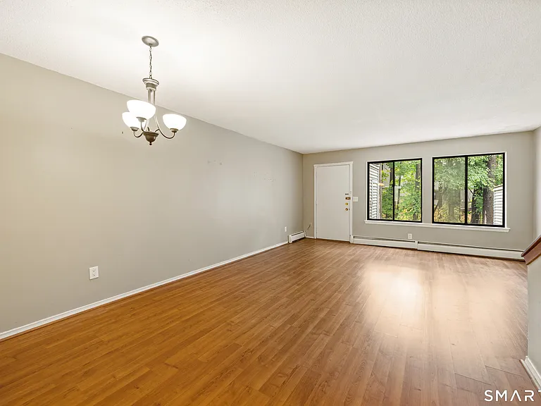 5 Staunton Ct #B — Photo 3