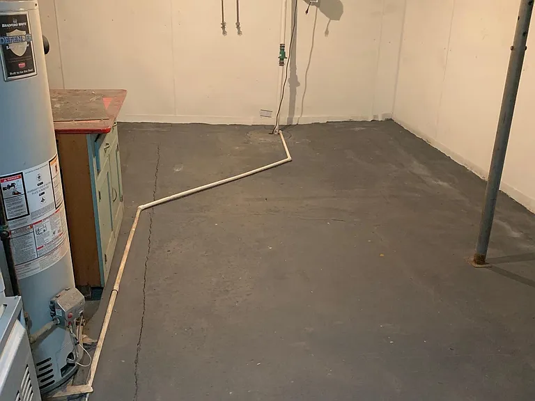 2231 N Roosevelt Ave — Photo 18