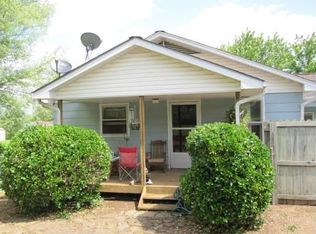 205 S Sac St, Stockton, MO 65785