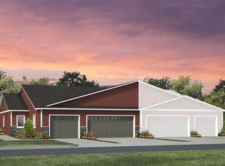 530 34th Way E, West Fargo, ND 58078