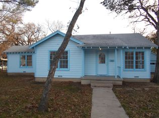 808 Bowie St, Arlington, TX 76012