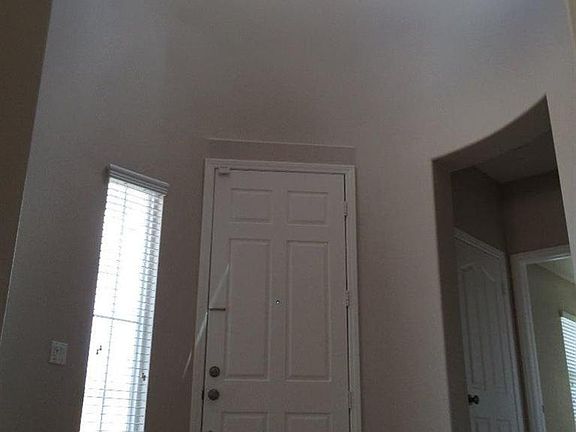 4th image of 4041 Lariat Dr