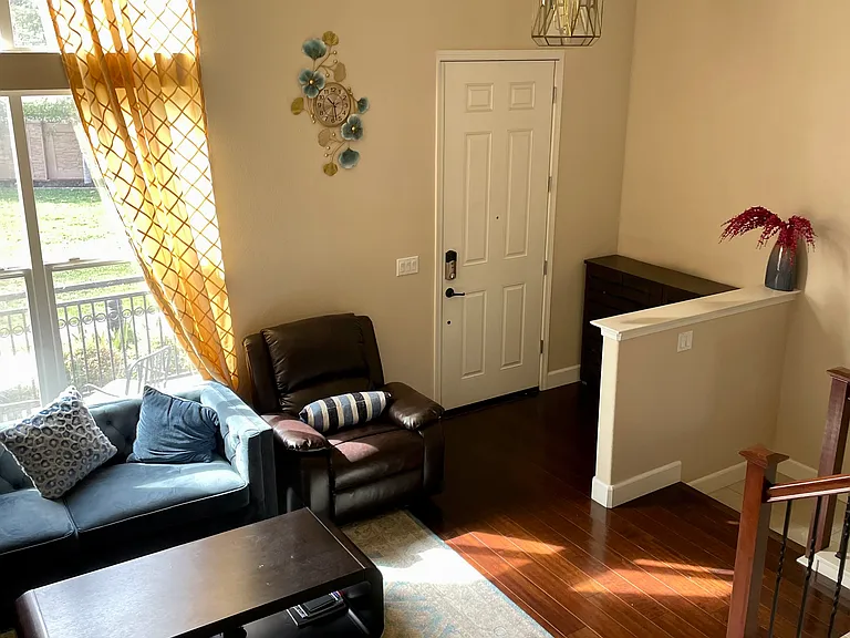 353 Esfahan Ct — Photo 16
