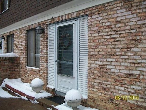 2nd image of 1651 Mentor Ave APT 1606