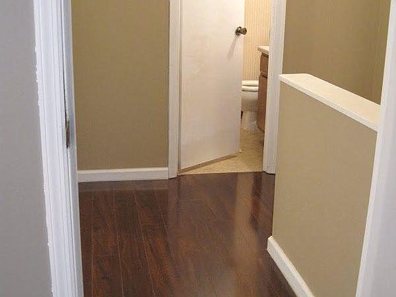 Real hard wood floors in loft / hallway