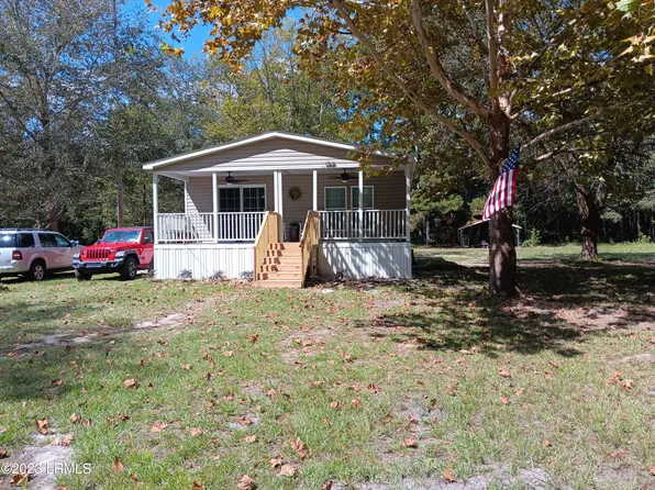 754 Lowndes Lake Rd, Varnville, SC 29944