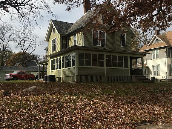 HISTORIC NEWLY REMODELED HOUSE FROM 1880!