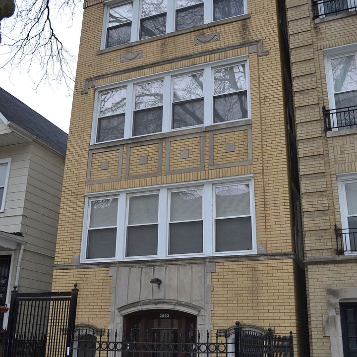 1st image of 3653 W Belle Plaine Ave