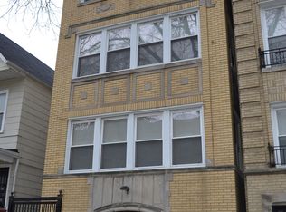 3653 W Belle Plaine Ave, Chicago, IL 60618