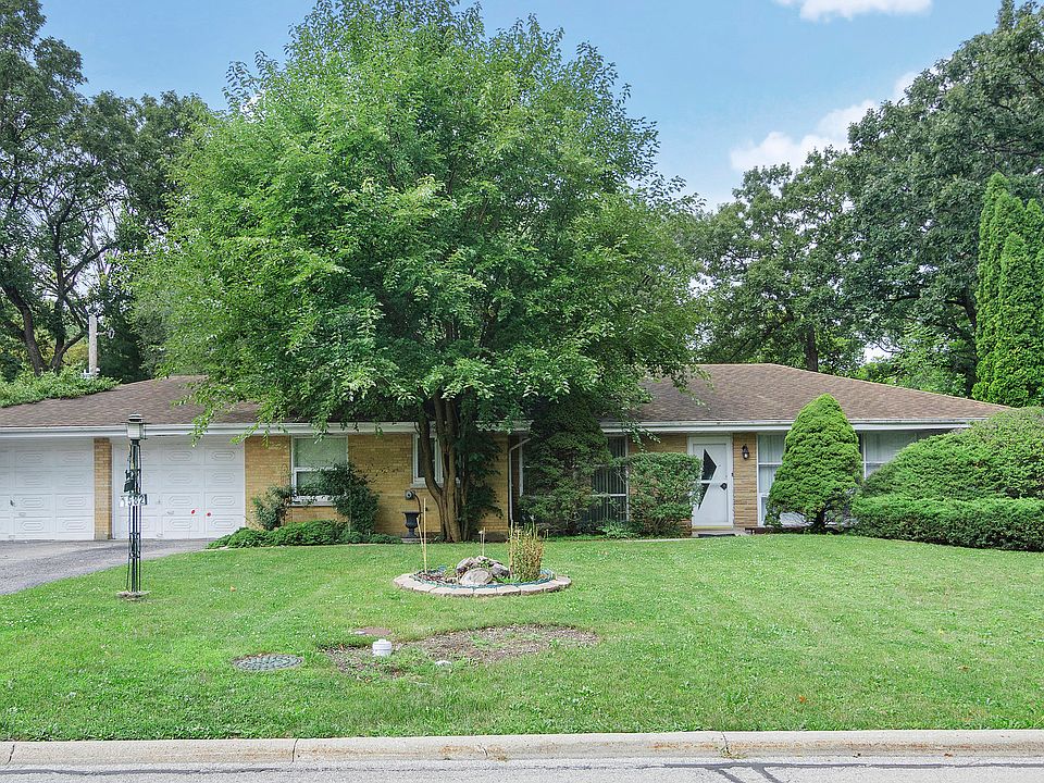 1st image of 1582 Arbor Ave