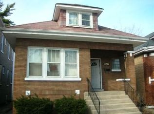 6746 S Artesian Ave, Chicago, IL 60629