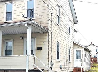 1247 3rd St, Windber, PA 15963