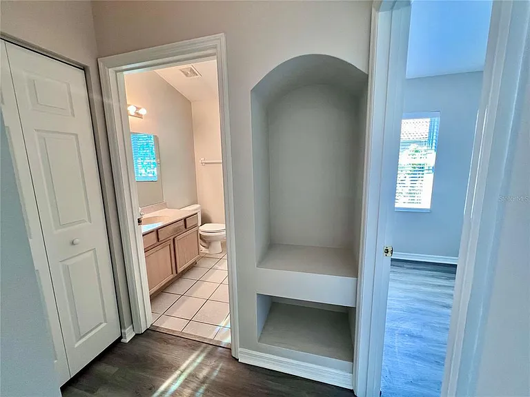 70 Wellesley Ln — Photo 21