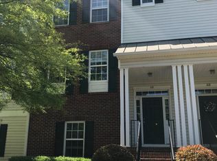 110 Weatherstone Square Dr, Woodstock, GA 30188