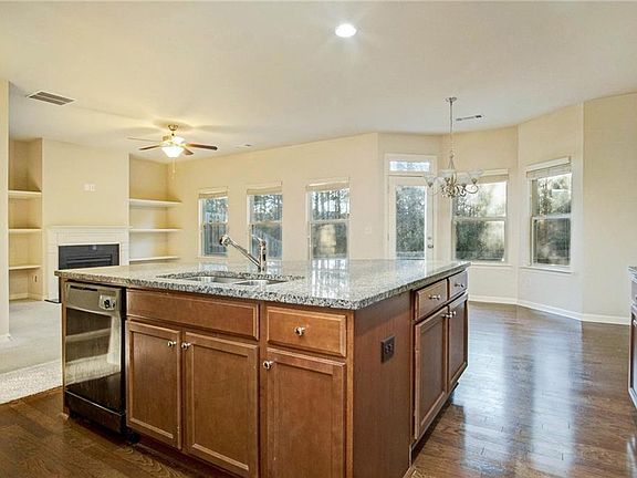 4th image of 2869 Cooper Brook Dr