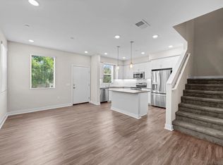 139 Avenida Chapala #106, San Marcos, CA 92069