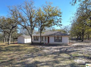 151 Pullman Rd, La Vernia, TX 78121