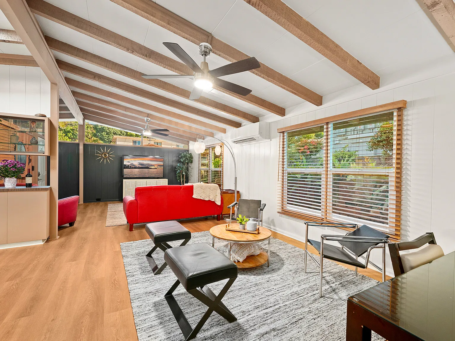 3 bed, 1210 sqft, $7,500 — Photo 3
