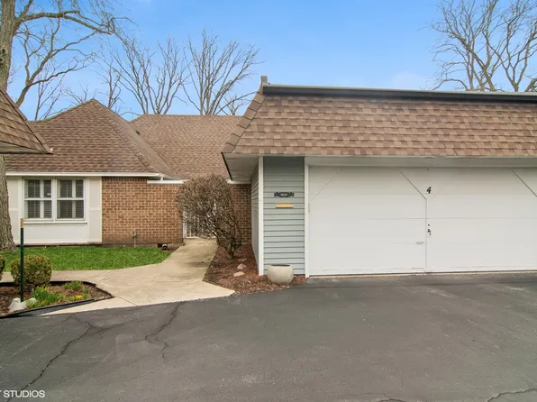 4 Brookton On Auburn, Rolling Meadows, IL 60008