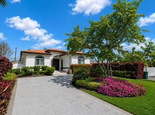 11845 SW 3rd St, Miami, FL 33184