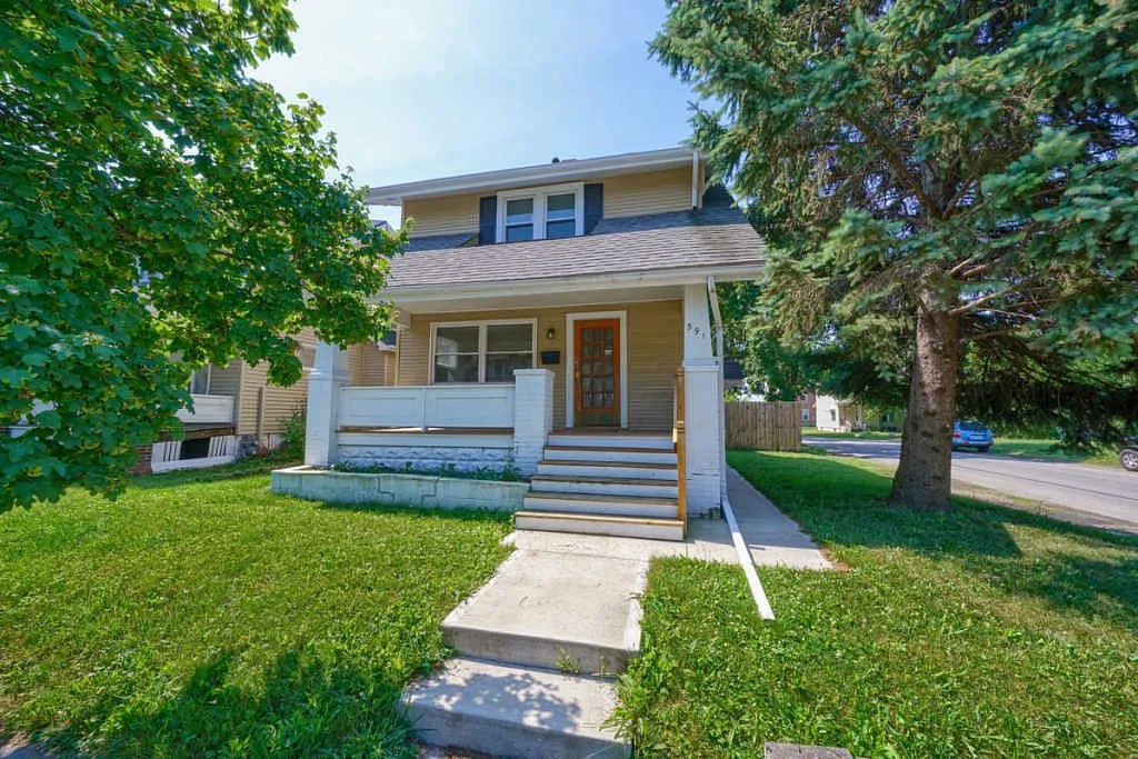 591 E Jenkins Ave photo 1