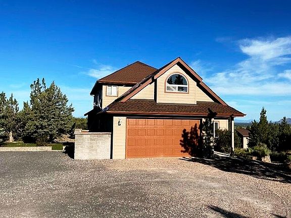 3rd image of 10300 SW Nicole Dr
