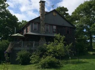 71 Inn Rd, Cragsmoor, NY 12420