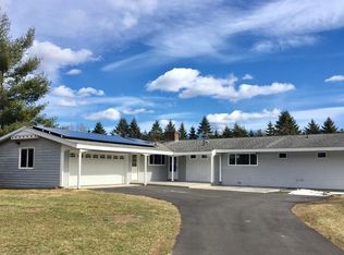 45 Chapel Rd, Amherst, MA 01002