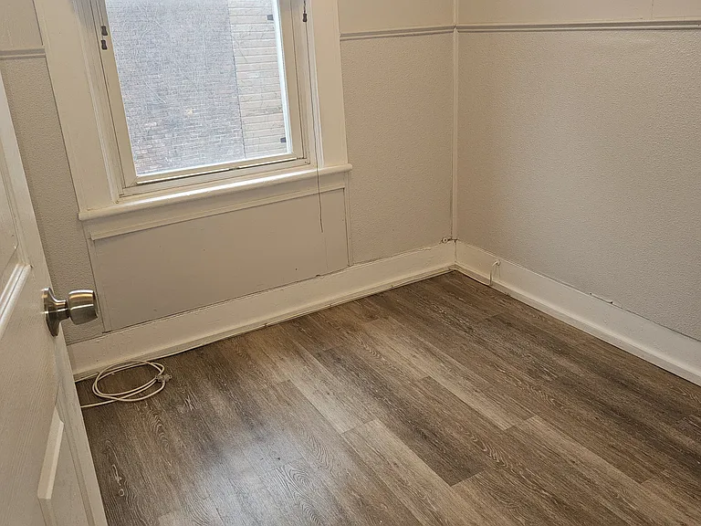 399 1st St #2 — Photo 26