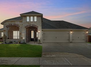 120 Fireberry Dr, Glenn Heights, TX 75154