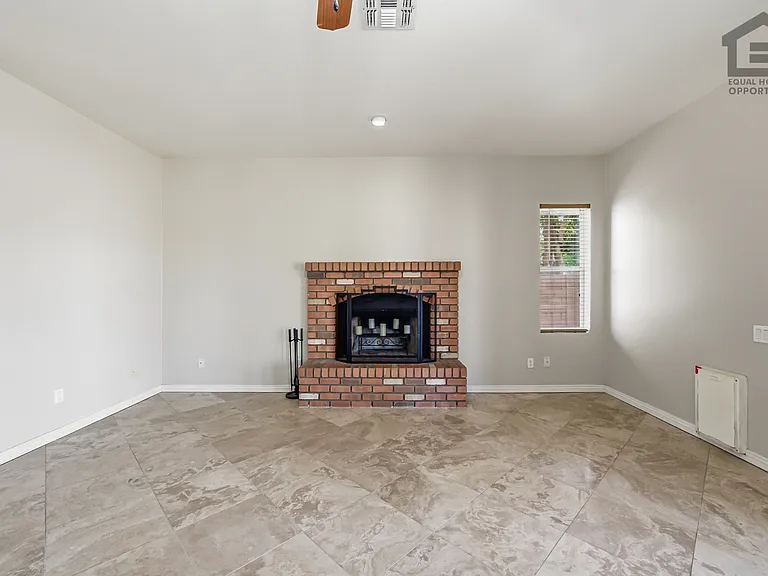 6288 W Rose Garden Ln — Photo 13