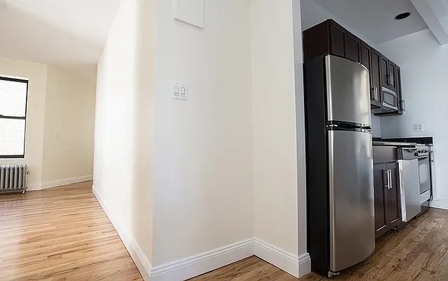 Rented by Compass | media 12
