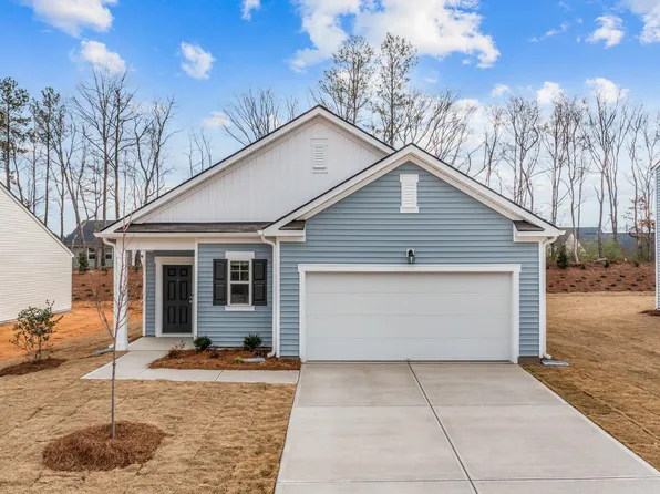 1551 Pond Overlook Dr, Nashville, NC 27856