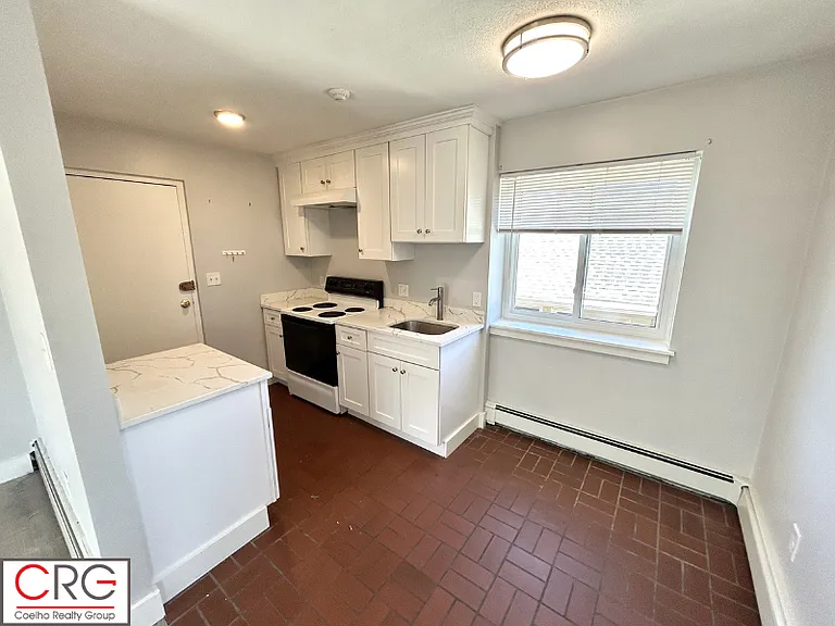 2 Meacham St #6 — Photo 11