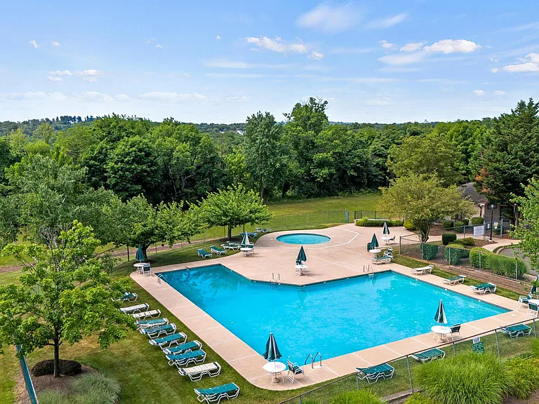 4022 Wyncoop Ct — Photo 13
