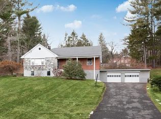 325 Archer Rd, Mahopac, NY 10541