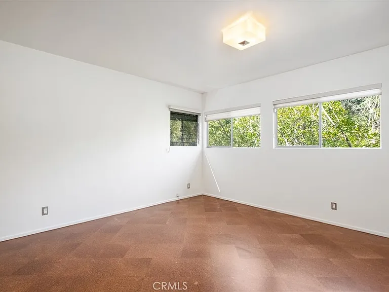 3946 Alta Mesa Dr — Photo 23