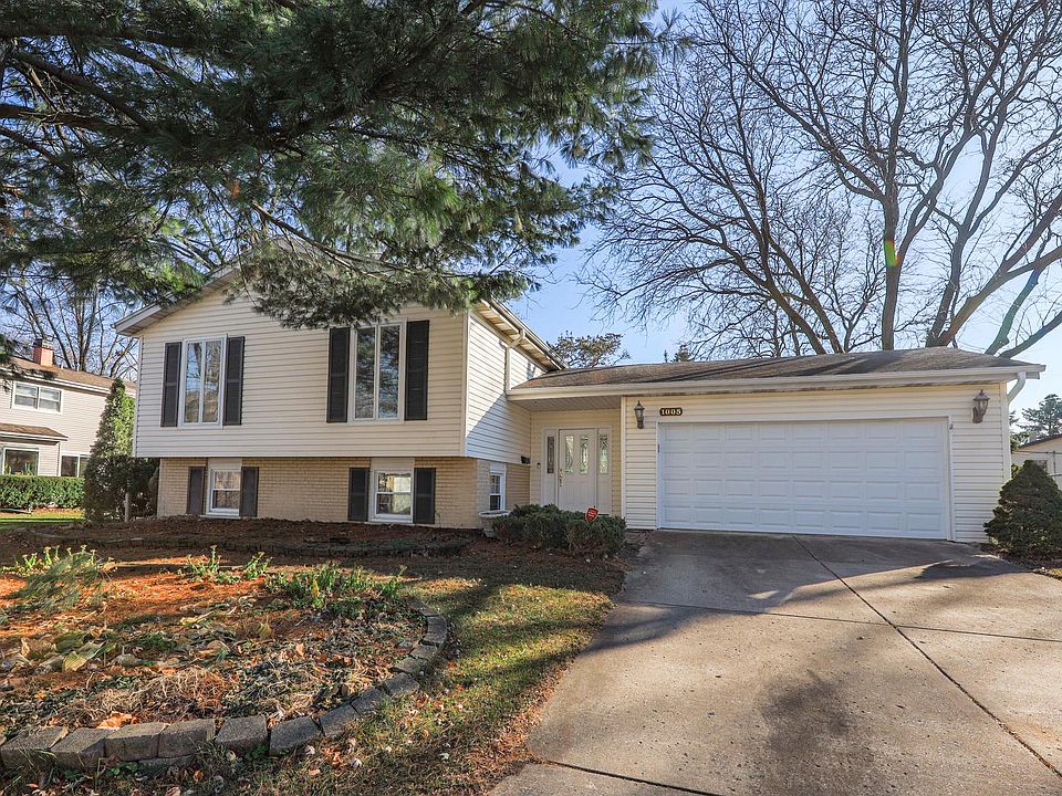 1st image of 1005 Belair Dr