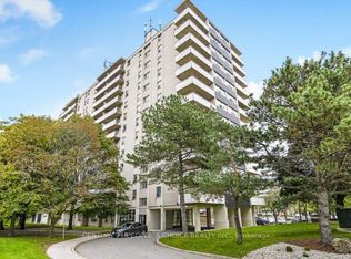 21 Welsford Gdns #204, Toronto, ON M3A 2P6