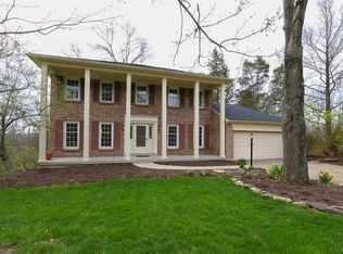 9049 Winthrop Dr, Cincinnati, OH 45249
