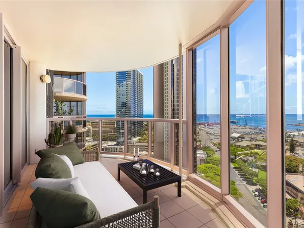 425 South St APT 2203, Honolulu, HI 96813